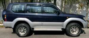 Toyota Prado SGX bensin 2.7 tahun 1999 , tersedia melalui melalui situs Olx