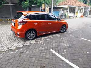 Toyota Yaris 2015 Bensin , tersedia melalui melalui situs Olx