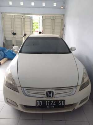 337885 - HONDA ACCORD VTIL AT 2.4 BENSIN 2007 , tersedia melalui melalui situs Olx