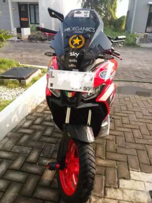 Jual bekas Aprilia SR GT 200 S,lokasi di Surabaya Kota