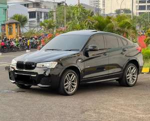 Jual bekas BMW X4 Xdrive28i MSport 2015Odo 31rbu Miles,lokasi di Jakarta Pusat