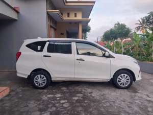 Daihatsu Sigra 2021 Bensin , tersedia melalui melalui situs Olx