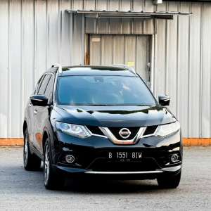 DP 5 JTXtrail 2.5 XT CVT 2015 , tersedia melalui melalui situs Olx