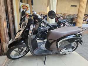 Jual bekas Dp250rb Scoopy 2017 hitam f1 Gbm,lokasi di Sleman Kab.