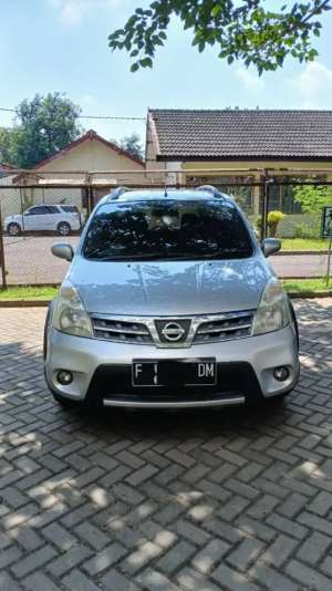 Jual bekas Grand livina xgear matic,lokasi di Yogyakarta Kota