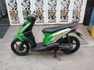 Jual bekas Honda Beat Karbu 2012 ss lengkap mesin bagus plat E Cirebon,lokasi di Bekasi Kota