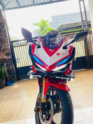 Jual bekas Honda CBR 150 R,lokasi di Jakarta Timur