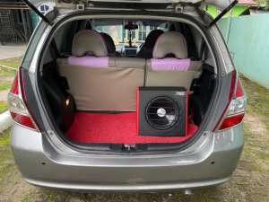 HONDA JAZZ MATIC , tersedia melalui melalui situs Olx