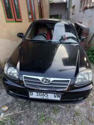 Hyundai Avega Pajak Tahun 2010 , tersedia melalui melalui situs Olx