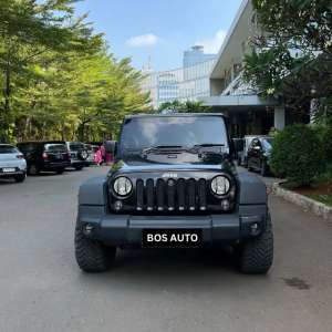 Jual bekas Jeep Wrangler Rubicon2014,lokasi di Jakarta Utara