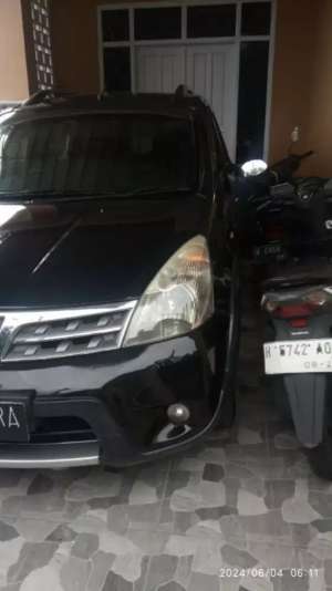 Jual bekas Jual Cepat BU LIVINA X-Gear 2009,lokasi di Semarang Kota