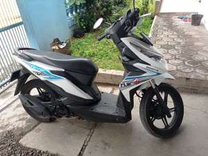 Jual Honda Beat F1 2019 Putih Bagus, tidak kecewa , tersedia melalui melalui situs Jualmotorbekas