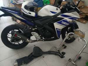 Jual R25 kayak Baru , tersedia melalui melalui situs Jualmotorbekas