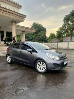 Jual bekas Kia Rio 1.4 Manual 2012,lokasi di Bogor Kota