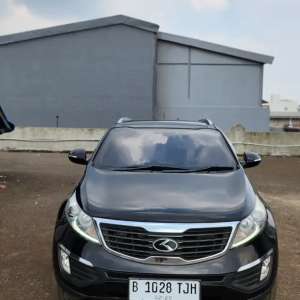 Kia sportage EX rare , tersedia melalui melalui situs Olx