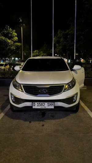Kia Sportage LX AT 2013 Putih KM 77rb , tersedia melalui melalui situs Olx