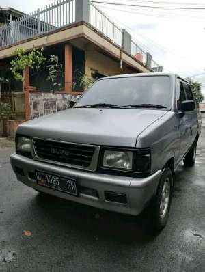 Jual bekas Low Km Istimewa Isuzu Panther New Royale 2.5 Manual Diesel Silver 2000,lokasi di Bandung Kota