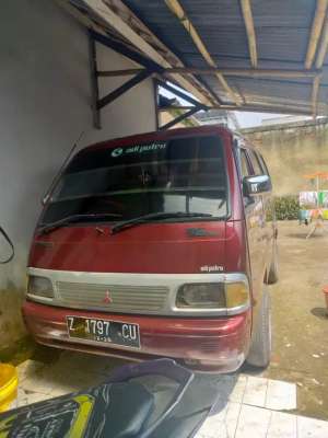 Mitsubishi Adiputro , tersedia melalui melalui situs Olx