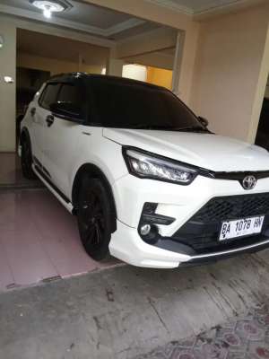Jual bekas Raize GR 1.0 two tone at 2021,lokasi di Jakarta Pusat