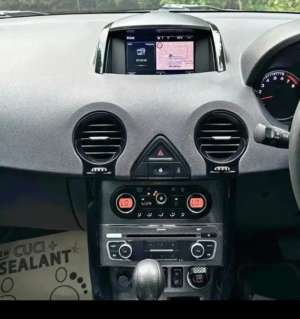 Renault Koleos tipe paling tinggi , tersedia melalui melalui situs Olx