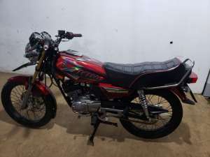 Rx king 2005 , tersedia melalui melalui situs Jualmotorbekas