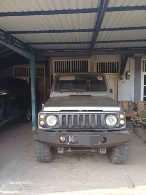 Suzuki Katana semi long 1990 GX 4x4 MT 1.0 , tersedia melalui melalui situs Olx