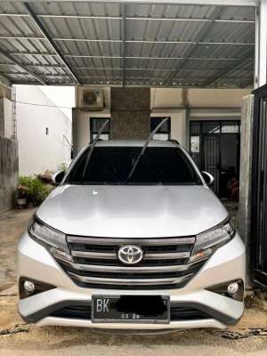 Toyota Rush no PR , tersedia melalui melalui situs Olx