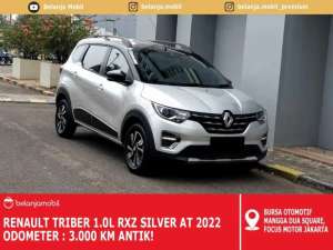Jual bekas 3000KM,PJK PANJANG Renault Triber 1.0L RXZ Silver AT 20222023,lokasi di Jakarta Barat
