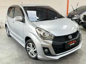 Daihatsu Sirion RS manual 2017 , tersedia melalui melalui situs Olx