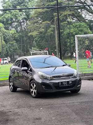 Jual bekas DP 14JTKIA RIO SE 1.4 MT 2013,lokasi di Bandung Kota