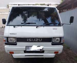 Isuzu Bison 2015 , tersedia melalui melalui situs Olx