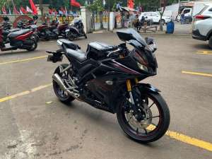 JUAL YAMAHA R15 V3 2018 , tersedia melalui melalui situs Jualmotorbekas