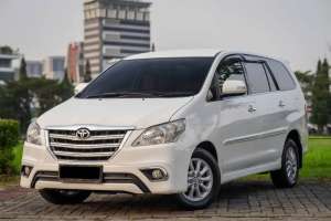 KM Antik 94rb Rcord Toyota Kijang Inova V Matic 2.5 Diesel 20152014 , tersedia melalui melalui situs Olx