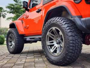 Jual bekas KM.3.RBFULL MODS 300JT RUBICON JL 2 PINTU 2021 NIK2020 RASA BARU.,lokasi di Jakarta Timur