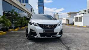 Jual bekas Kondisi MULUS Peugeot 3008 - Allure Plus 2019,lokasi di Surabaya Kota