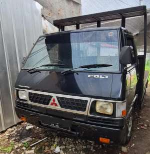 Jual bekas Mitshubishi L300 pick up,lokasi di Jakarta Barat
