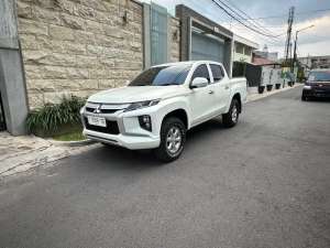 Mitsubishi Triton 2021 Manual 2.5 , tersedia melalui melalui situs Olx