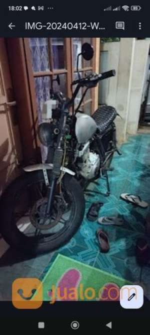 motor murah jarang dipakai , tersedia melalui melalui situs Jualo