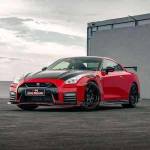Nissan GT-R Nismo 2023 , tersedia melalui melalui situs Olx