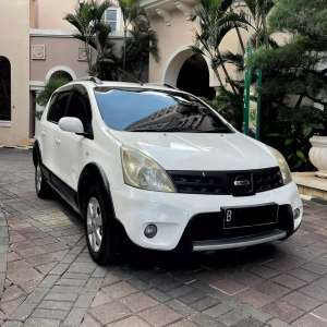 Jual bekas Nissan LivinaX Gear,lokasi di Jakarta Barat