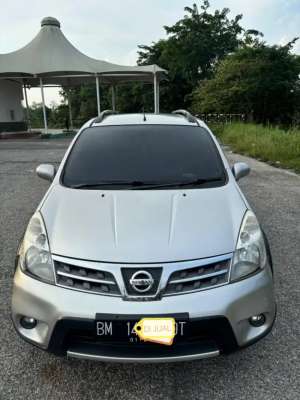 Jual bekas Nissan Livina X-Gear Automatic,lokasi di Pekanbaru Kota