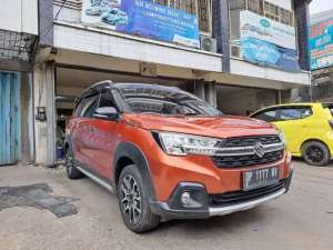 Jual bekas OBRAL MURAH Suzuki XL7 1.5 Alpha matic 2022 XL-7 beta 2021 ertiga brv,lokasi di Makassar Kota