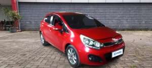 Jual bekas OLX Mobbi Kia Rio 1.4 SE Bensin-MT 2013 5FE,lokasi di Bekasi Kota