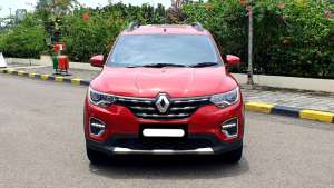 Jual bekas Renault Triber RXZ AT 2020 merah dp 10 jt km53ribuan cash kredit proses bisa dibantu,lokasi di DKI Jakarta