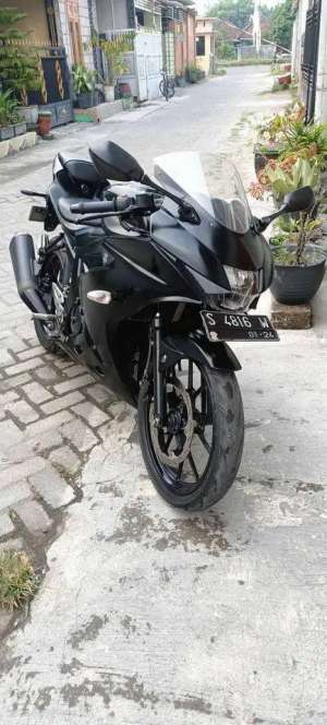 Suzuki GSXR 150 2018 , tersedia melalui melalui situs Olx