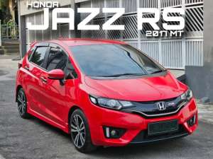 Jual bekas Honda jazz 2017 Rs manual full istimewa siap pakai siap jual cepat,lokasi di 