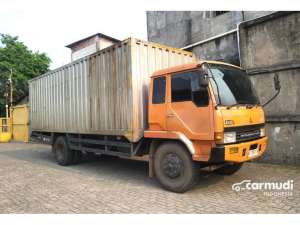 Jual bekas 2013 Mitsubishi Fuso 7.5 FM 517 HL Trucks MURAH Mitsubishi fuso engkel 4x2 HL box besi 2013,lokasi di DKI Jakarta
