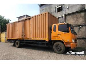 Jual bekas 2019 Mitsubishi Fuso 7.5 FM Series Trucks MURAHbanBARU Mitsubishi Fuso engkel super long Hi Gear box besi 2019,lokasi di DKI Jakarta
