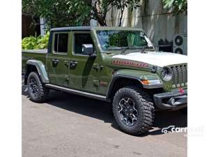 Jual bekas 2024 Jeep Gladiator 3.6 Rubicon Dual Cab Pick-up,lokasi di Kalimantan Timur