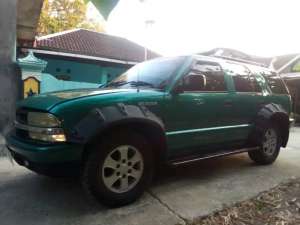 Jual bekas BLAZER MONTERA 2002,lokasi di 